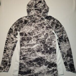 L.L. Bean Black and Gray Patterned Shirt  Xl tall  NWOT